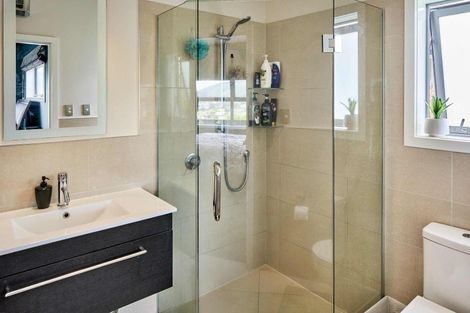 Photo of property in 25 Paparoa Crescent, Aotea, Porirua, 5024