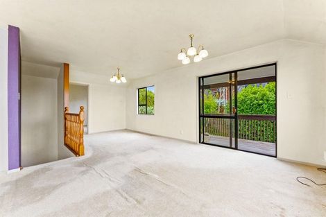 Photo of property in 3/14 Wernham Place, Northcote, Auckland, 0626