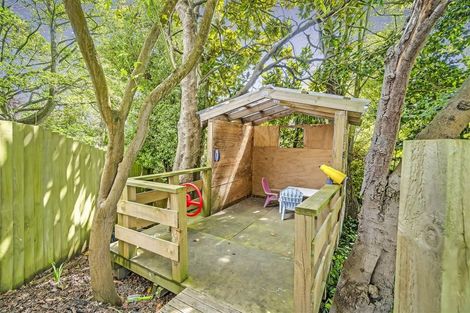 Photo of property in 9 Joyce Crescent, Ilam, Christchurch, 8041