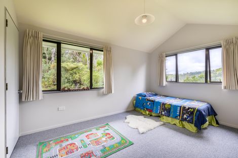 Photo of property in 133 Caton Road, Waitakere, Auckland, 0782