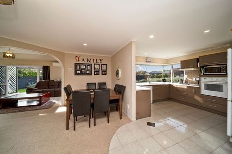 Photo of property in 283 Glover Road, Hawera, 4610