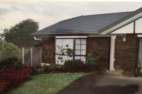 Photo of property in 39 Loloma Drive, Half Moon Bay, Auckland, 2012
