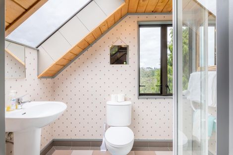 Photo of property in 133 Caton Road, Waitakere, Auckland, 0782