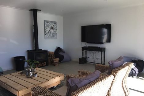 Photo of property in 12c Broadway Street, Martinborough, 5711