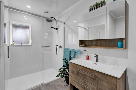 Photo of property in 37 Warwick Road, Stratford, 4332