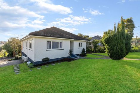 Photo of property in 1/16 Evans Road, Glen Eden, Auckland, 0602