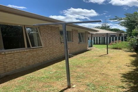 Photo of property in 10 Gibbs Road, Manurewa, Auckland, 2102