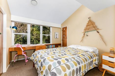 Photo of property in 36 Norton Park Avenue, Fairfield, Lower Hutt, 5011