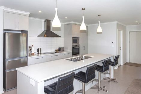 Photo of property in 36 Tairua Palms Place, Tairua, 3508