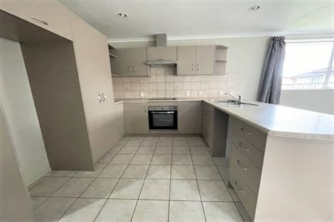 Photo of property in 24 Duckworth Road, Papakura, 2110