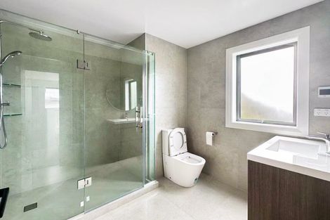 Photo of property in 333a East Coast Road, Mairangi Bay, Auckland, 0630