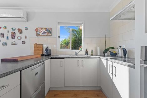 Photo of property in 7 Madeleine Terrace, Papamoa Beach, Papamoa, 3118