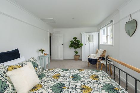 Photo of property in 9 Dickson Street, Macandrew Bay, Dunedin, 9014