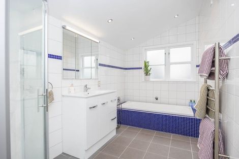 Photo of property in 155 Pakura Street, Te Awamutu, 3800