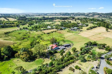 Photo of property in 1539 State Highway 16, Helensville, 0875