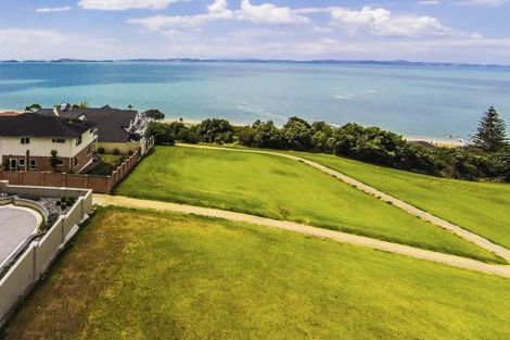 Photo of property in 17 Quedley Court, Eastern Beach, Auckland, 2012