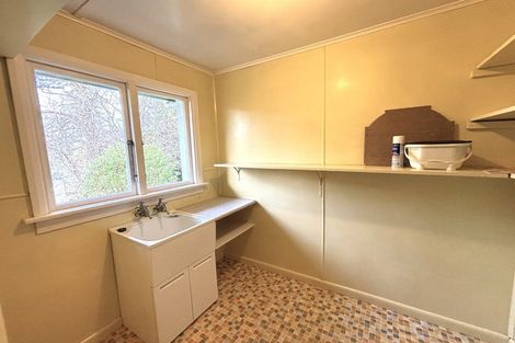 Photo of property in 43 Sutherland Street, Dunedin Central, Dunedin, 9016