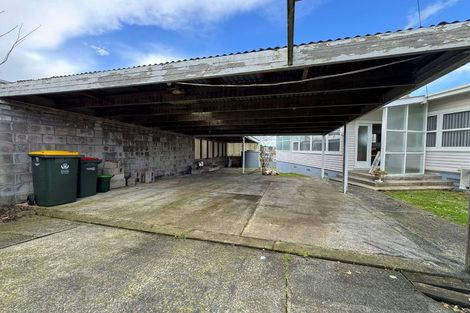 Photo of property in 73 Christmas Road, Manurewa, Auckland, 2102