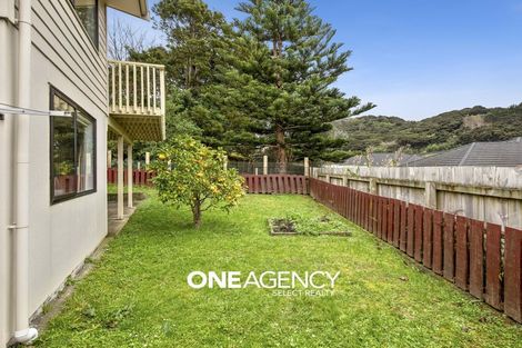 Photo of property in 27a Shackle Lane, Whitby, Porirua, 5024