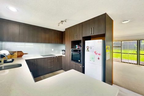 Photo of property in 2/39 Alfriston Road, Manurewa East, Auckland, 2102