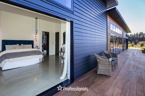 Photo of property in 49 Mount Marua Drive, Maymorn, Upper Hutt, 5018