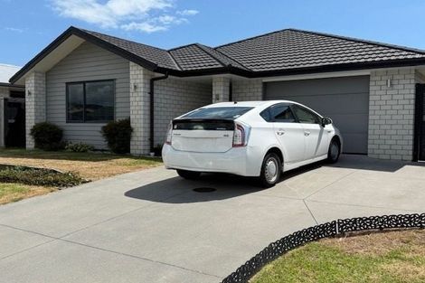 Photo of property in 35 Te Wharo Drive, Papamoa, 3118