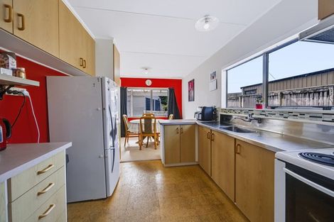 Photo of property in 22 Rewa Street, Inglewood, 4330