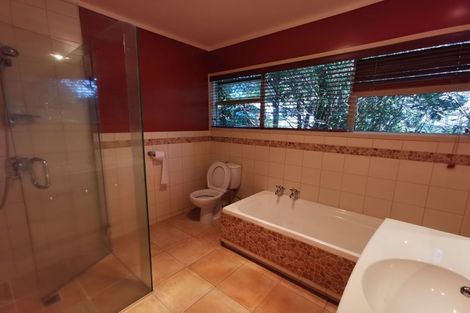 Photo of property in 46 Cheriton Road, Mellons Bay, Auckland, 2014