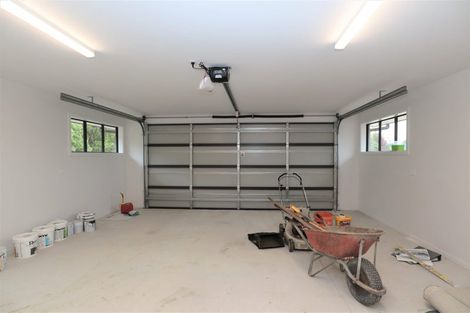 Photo of property in 5 North Foreland Street, Waihola, Milton, 9073