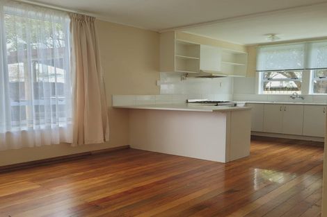 Photo of property in 27 Cook Street, Marfell, New Plymouth, 4310