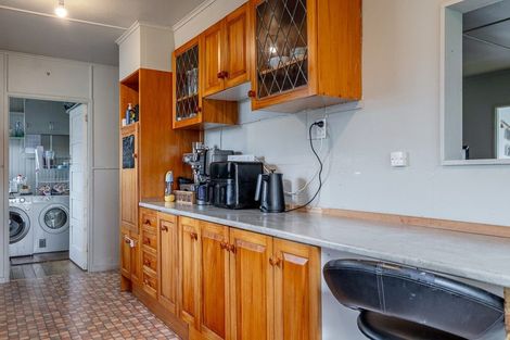 Photo of property in 40 Andrew Avenue, Roslyn, Palmerston North, 4414