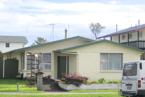 Photo of property in 27 Ashurst Avenue, Pukete, Hamilton, 3200