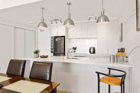 Photo of property in 148 Landmark Terrace, Orewa, 0931