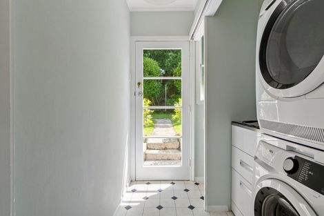 Photo of property in 5 Khouri Avenue, Karori, Wellington, 6012