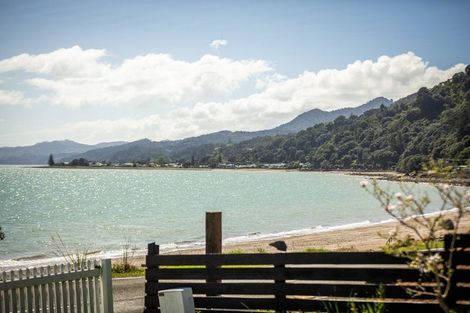 Photo of property in 300 Thames Coast Sh25 Road, Thornton Bay, Thames, 3575