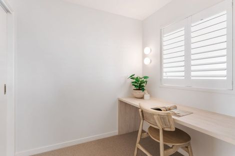 Photo of property in 10 Rehua Way, Papamoa, 3118