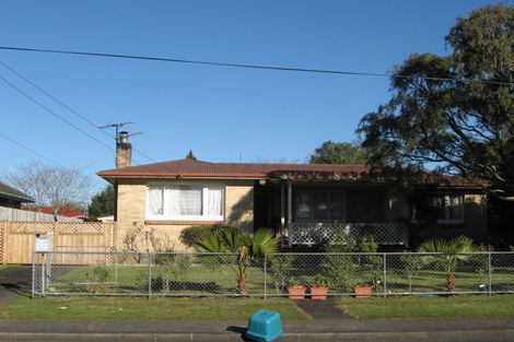 Photo of property in 15 Sheehan Avenue, Papakura, 2110