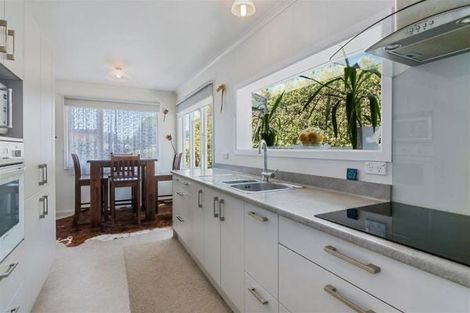 Photo of property in 380 Abel Tasman Drive, Motupipi, Takaka, 7183