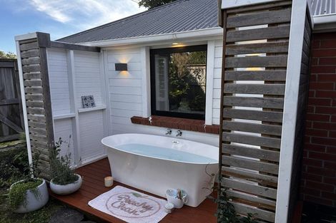 Photo of property in 1/43 Tramway Road, Beach Haven, Auckland, 0626