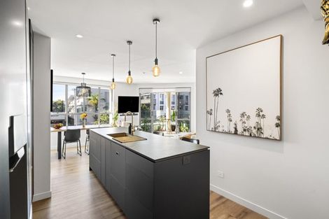 Photo of property in 215/36 Victoria Road, Mount Maunganui, 3116