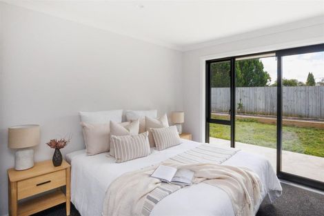 Photo of property in 166b Bridge Street, Bulls, 4818