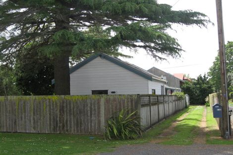 Photo of property in 63 Laurence Street, Manly, Whangaparaoa, 0930