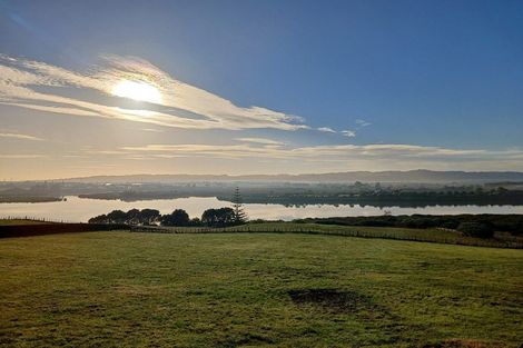 Photo of property in 47a Walters Road, Karaka, Papakura, 2580