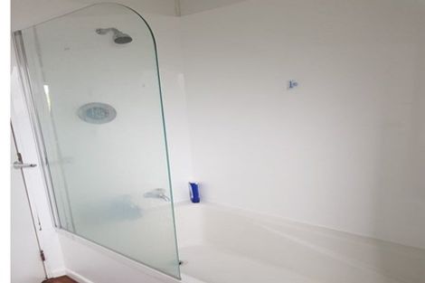 Photo of property in 1/2 Ararino Street, Trentham, Upper Hutt, 5018