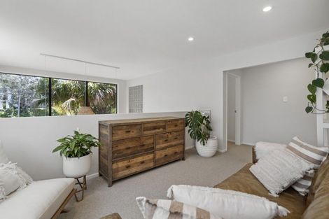 Photo of property in 2/236 Beach Road, Campbells Bay, Auckland, 0630