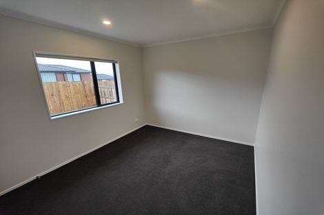 Photo of property in 11 Waireka Road, Rototuna North, Hamilton, 3210