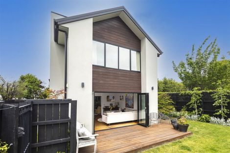 Photo of property in 28 Hawthorne Street, Strowan, Christchurch, 8052