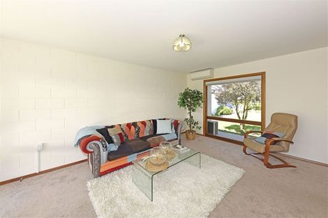 Photo of property in 2/11 Mcfaddens Road, St Albans, Christchurch, 8052