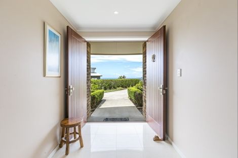 Photo of property in 12 Grovenor Drive, Orewa, 0931