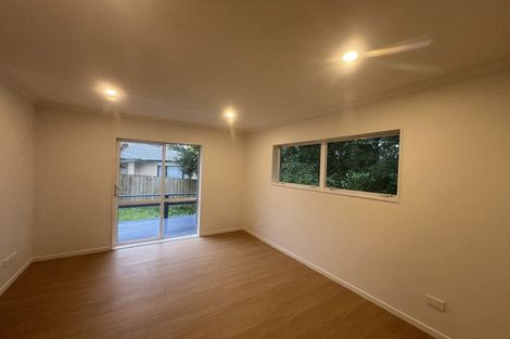 Photo of property in 3a Christina Avenue, Te Atatu South, Auckland, 0602